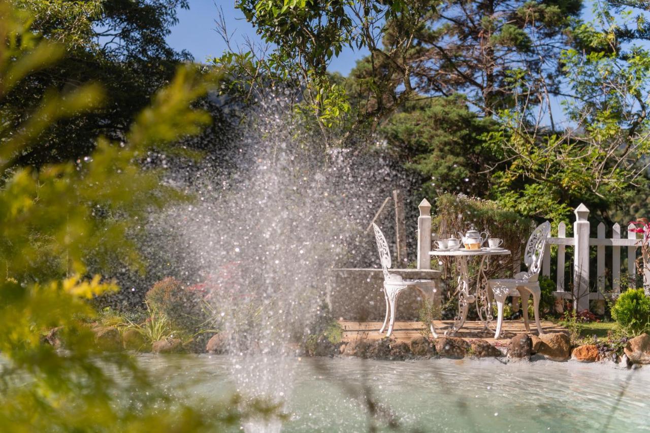 Gasthaus Highgrove Estate By Ishq Labugolla Exterior foto
